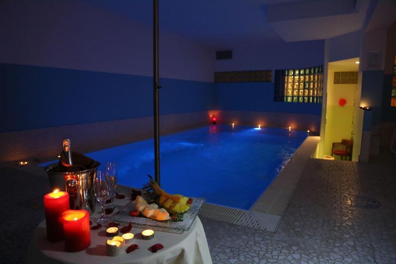 Hotel Cristina Rocca San Giovanni Eksteriør billede