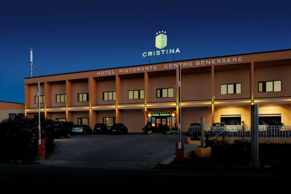 Hotel Cristina Rocca San Giovanni Eksteriør billede